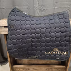 Schabrak, full, Equiline