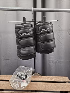 Dressyrskydd, cob, Catago