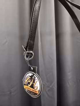 Sporremmar, Claridge House