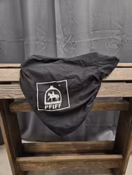 Sadelöverdrag, Pfiff