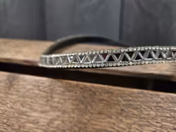 Pannband, full, Riding House