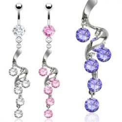 Navelpiercing med spiral av stenar