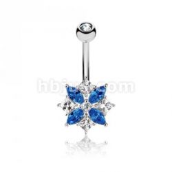 Navelpiercing med vacker blomma