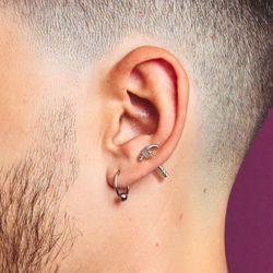 Tragus med hammare