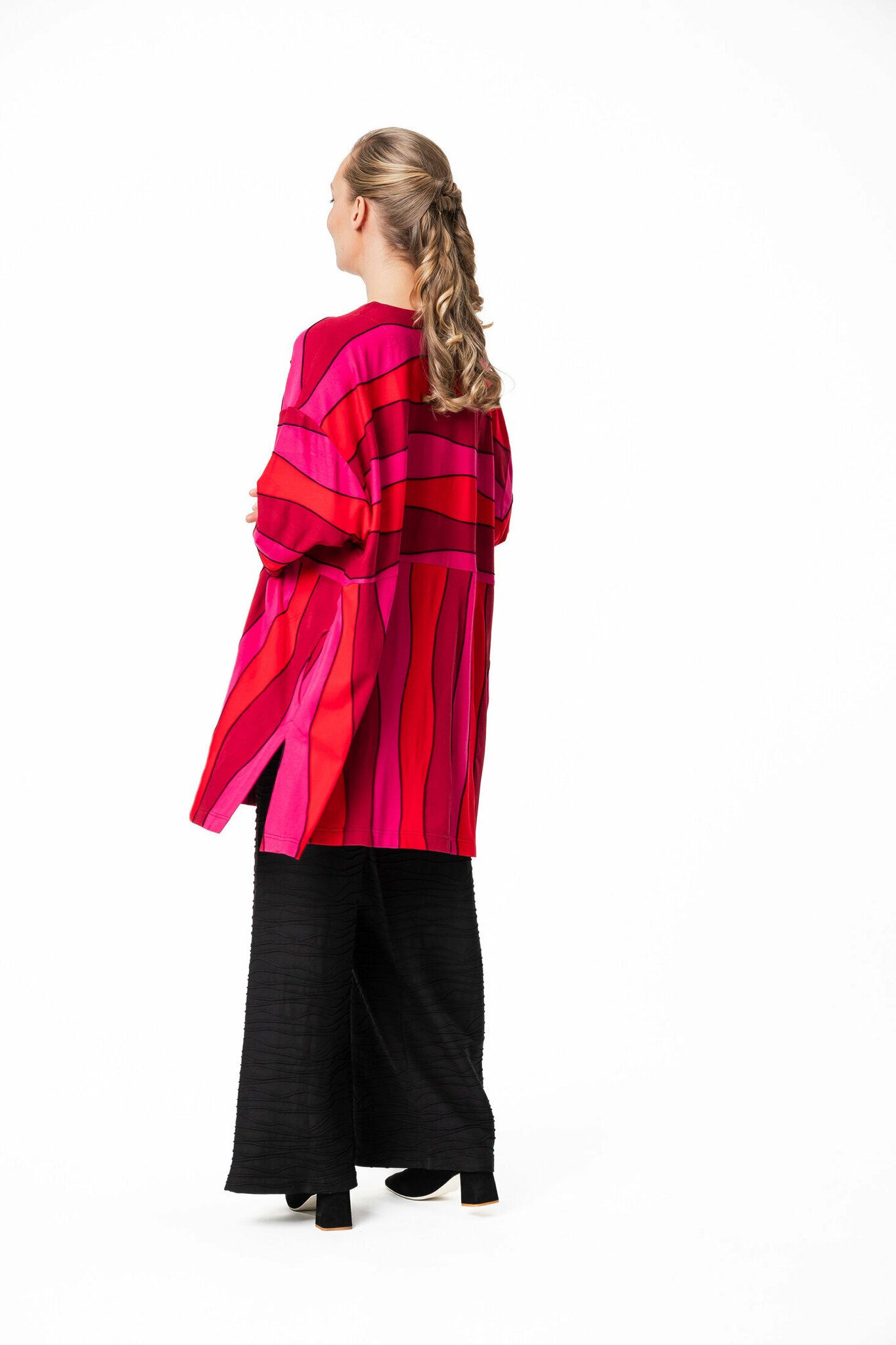 Desmona tunic i röda nyanser från aino