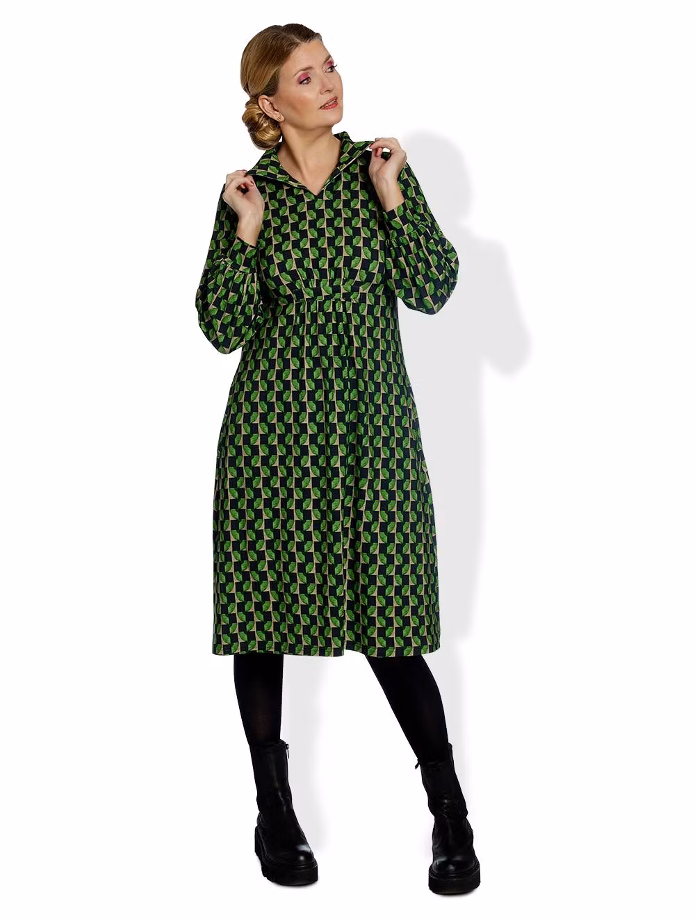 grönmönstrad klänning du Milde
