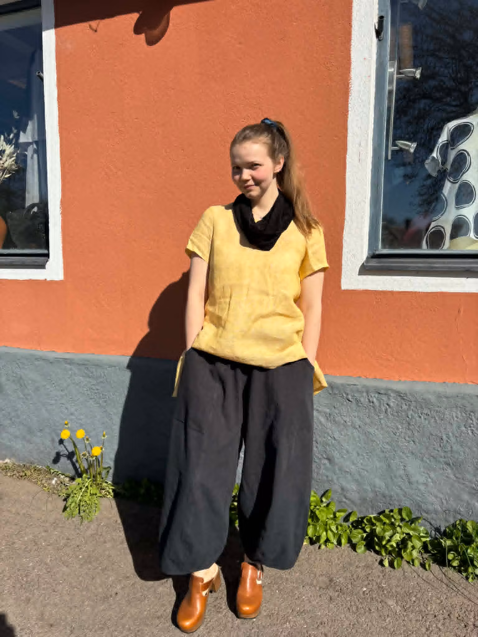 Heidi gul tunika i Linne från made by Tuva