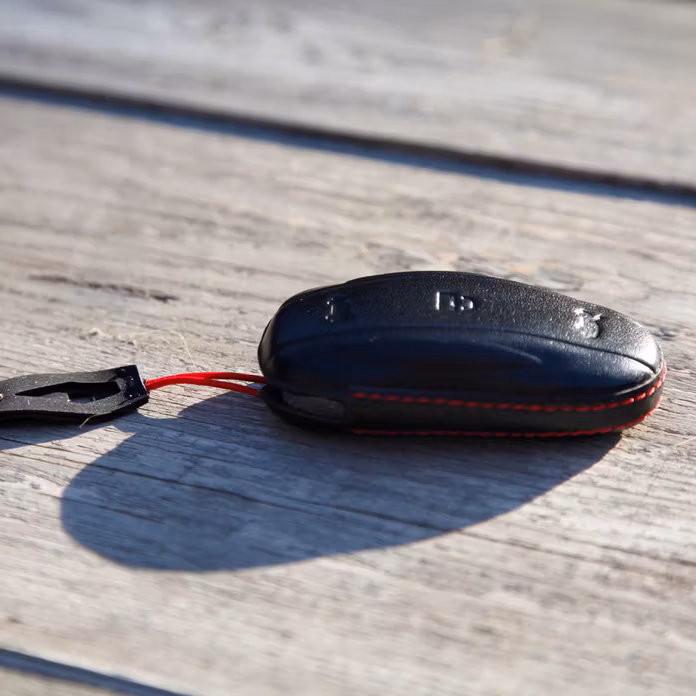 Nyckelhållare i läder till din Tesla Model X