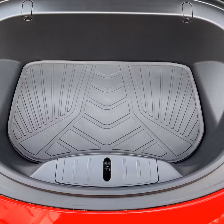 Frunkmatta i luktfri o miljövänlig latex till Tesla Model 3