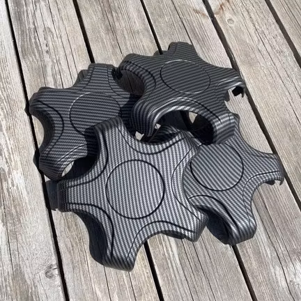 Centerkapslar - matt carbon fiber - Tesla Model 3