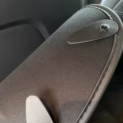 Antikick t framsätena, svart hel modell - 2-pack - Tesla Model 3/Y