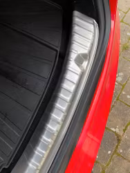 Tröskelskydd t bagageutrymmet, aluminium - Tesla Model 3