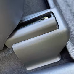 Kåpor till stolsfästena i framsätet - Tesla Model Y