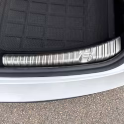 Tröskelskydd t bagageutrymmet, aluminium - Tesla Model 3 Highland