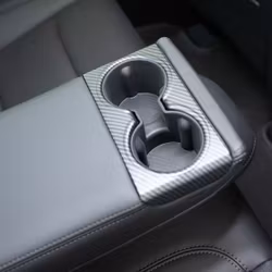 Mugghållare i silikon, svart, armstödet bak - Tesla Model 3 Highland