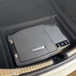 Kylbox - Tesla Model 3