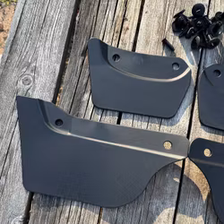 Stänkskydd, mjuka - Tesla Model 3 2017-2023.9