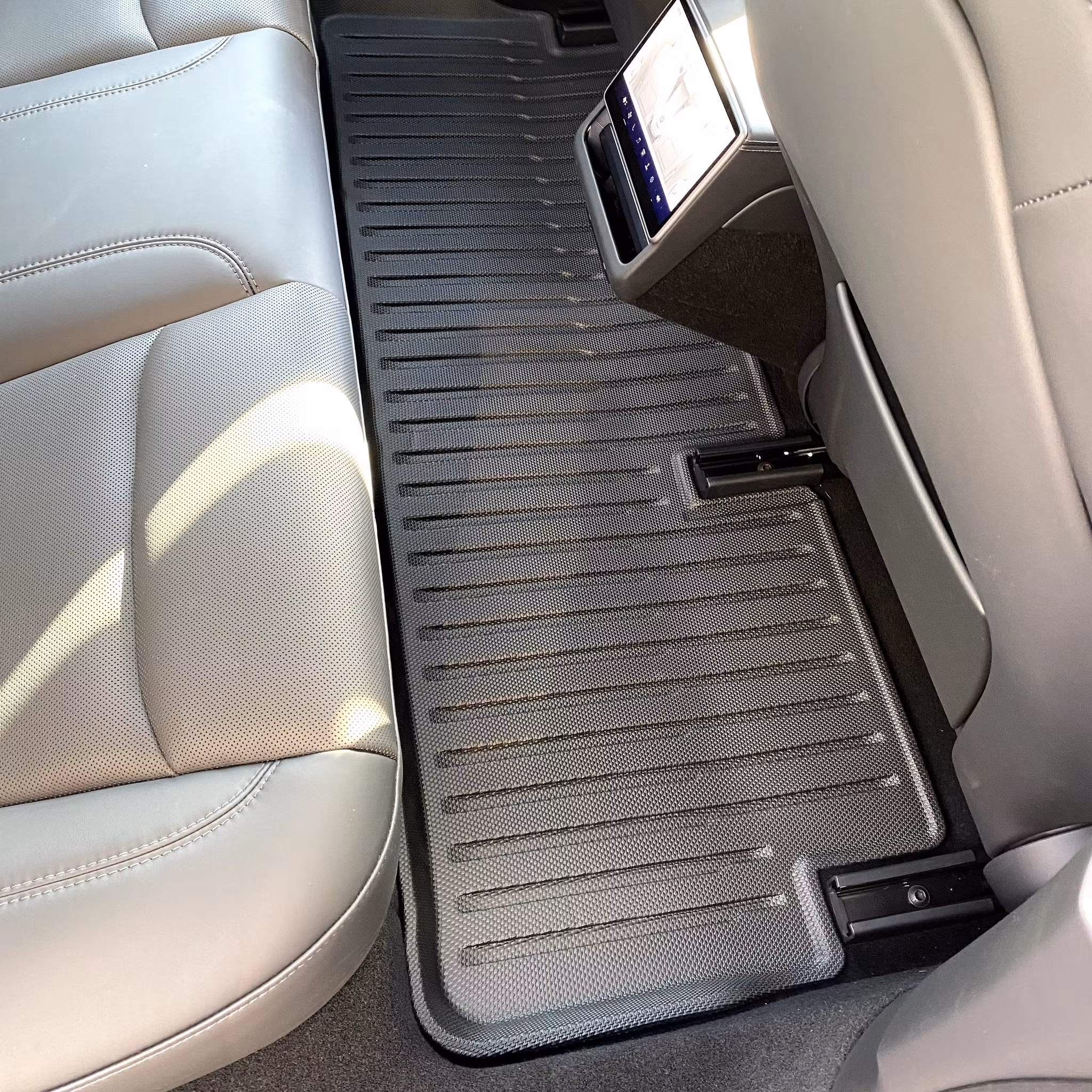 Interiörmattor TPE nano, låg kant - Tesla Model 3 Highland