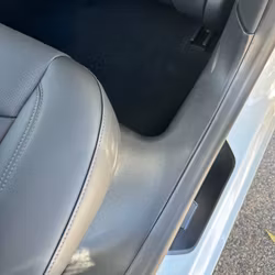 Instegsskydd, 4 delar, svart - Tesla Model 3 Highland