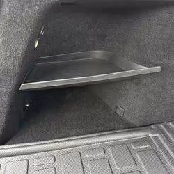 Hyllplan i silikon till hjulhusen - Tesla Model Y (Berlin)