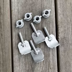 Extra fästskruvar till takräcket - Tesla Model 3