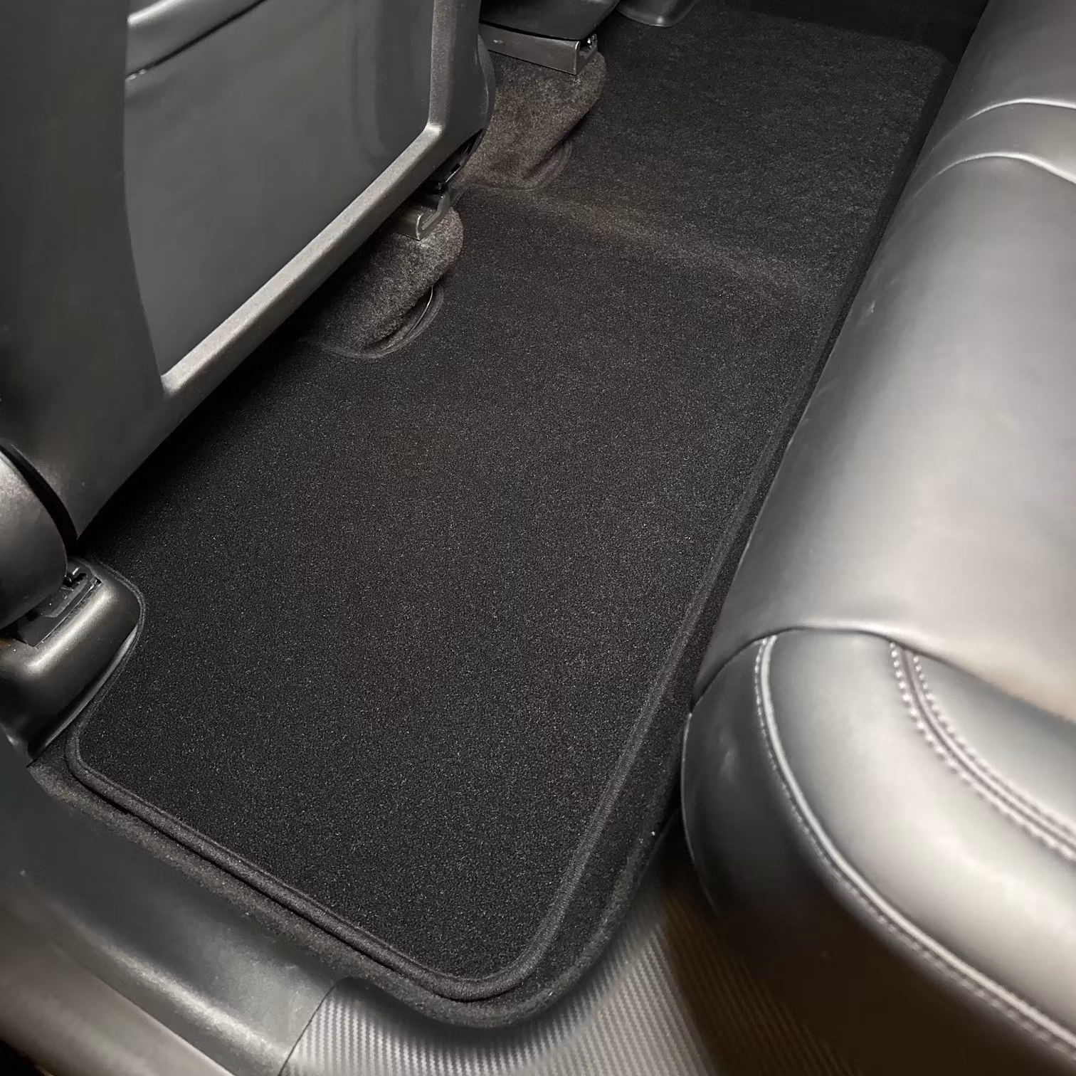 Interiör tygmattor - Tesla Model Y