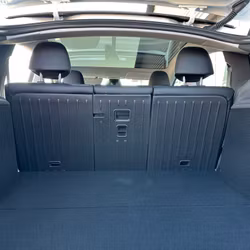 Matta/skydd till baksidan av baksätena, TPE - Tesla Model Y Juniper LR, P