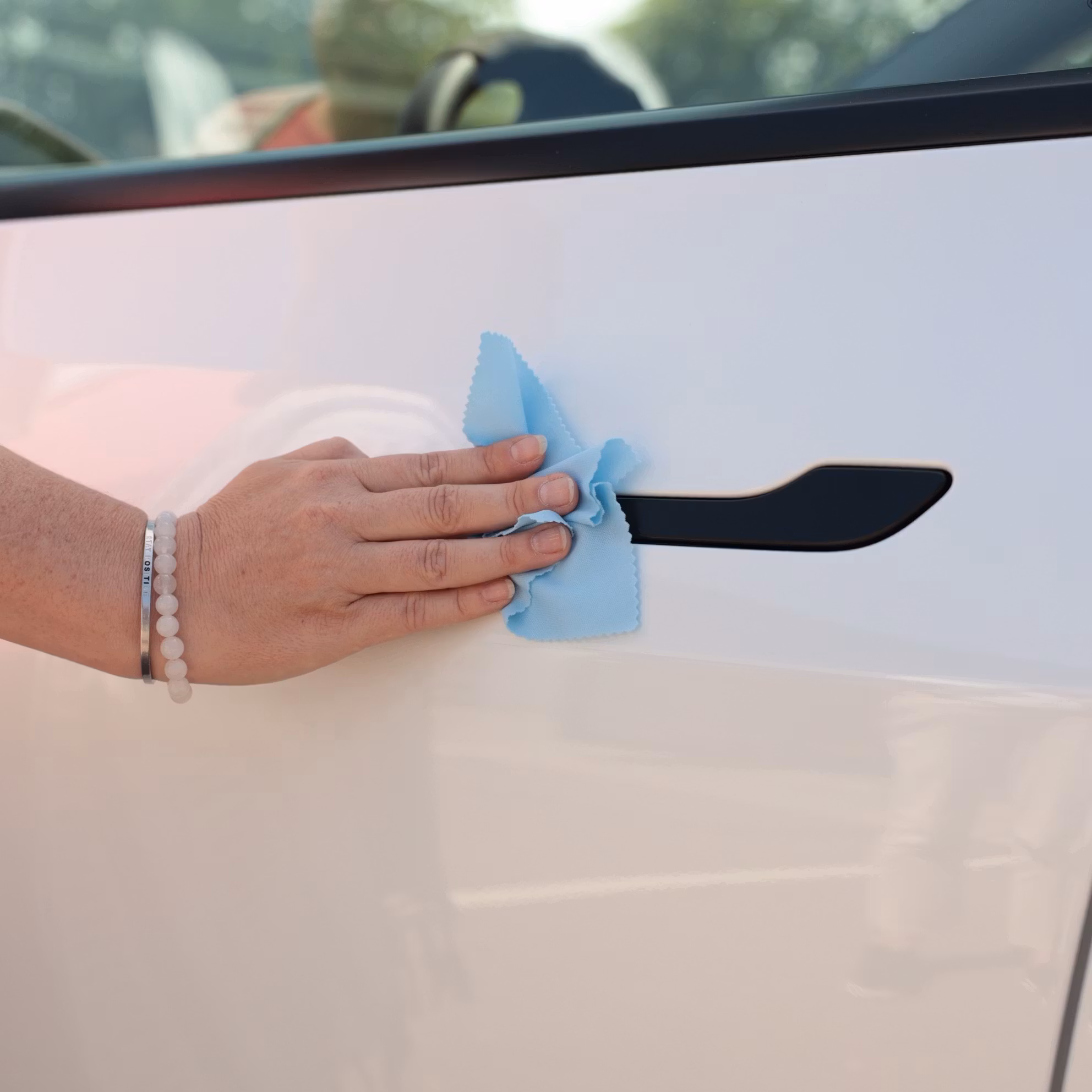 PPF till och runt om dörrhandtagen - Tesla Model 3/Y