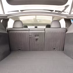 Matta/skydd till baksidan av baksätena, TPE Nano - Tesla Model Y Juniper LR, P
