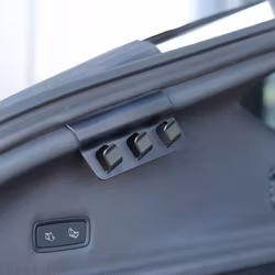 Krokar till trunken - Tesla Model Y Juniper