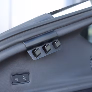 Krokar till trunken - Tesla Model Y Juniper