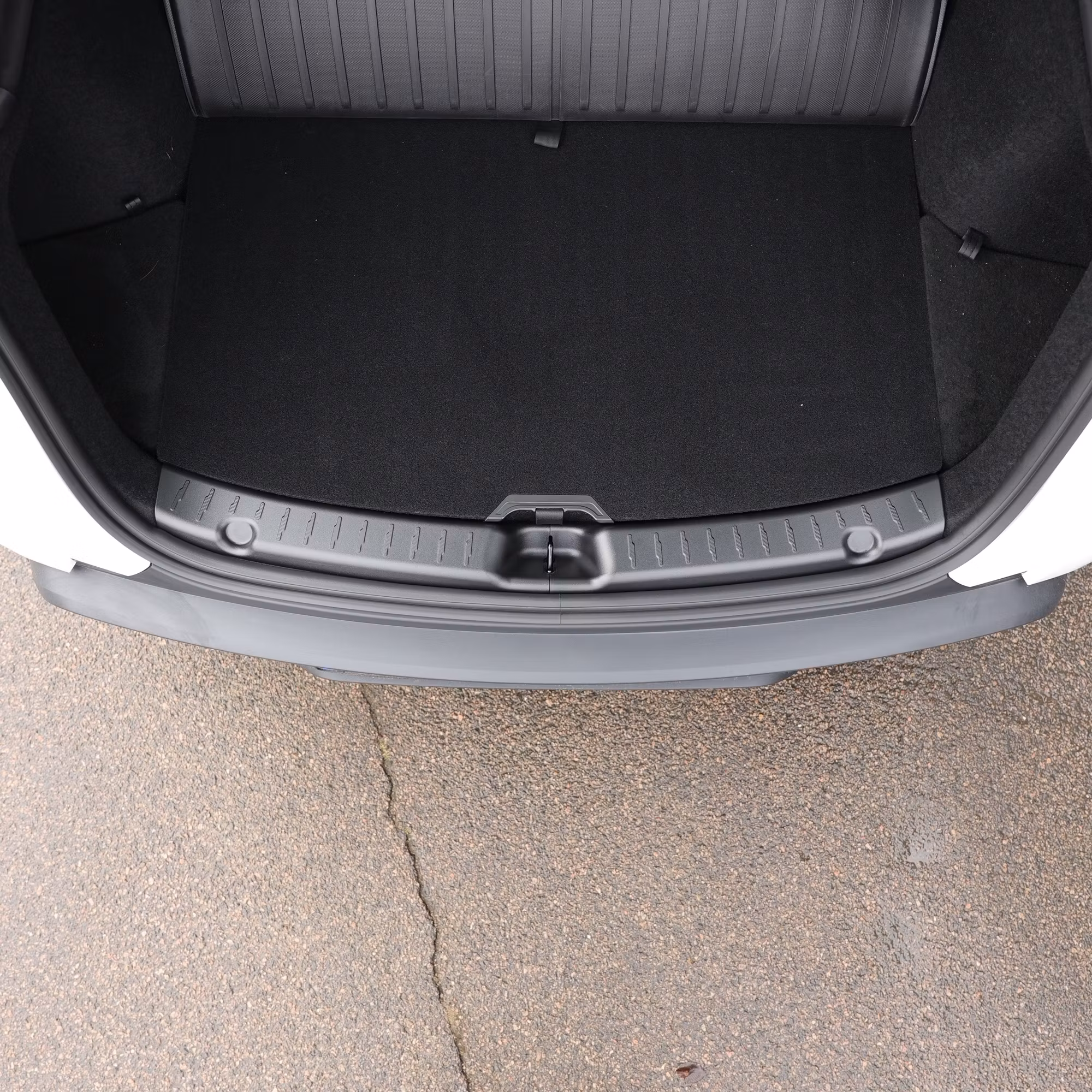 Tröskelskydd t bagageutrymmet, svart - Tesla Model Y Juniper LR, P