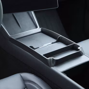 Kant till mittkonsolen - Tesla Model Y Juniper Premium, Performance