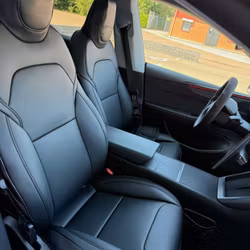 Klädsel svart eller vit - hela set - Tesla Model Y Juniper