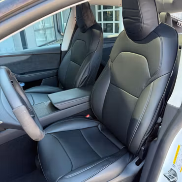 Klädsel svart eller vit - hela set - Tesla Model Y Juniper