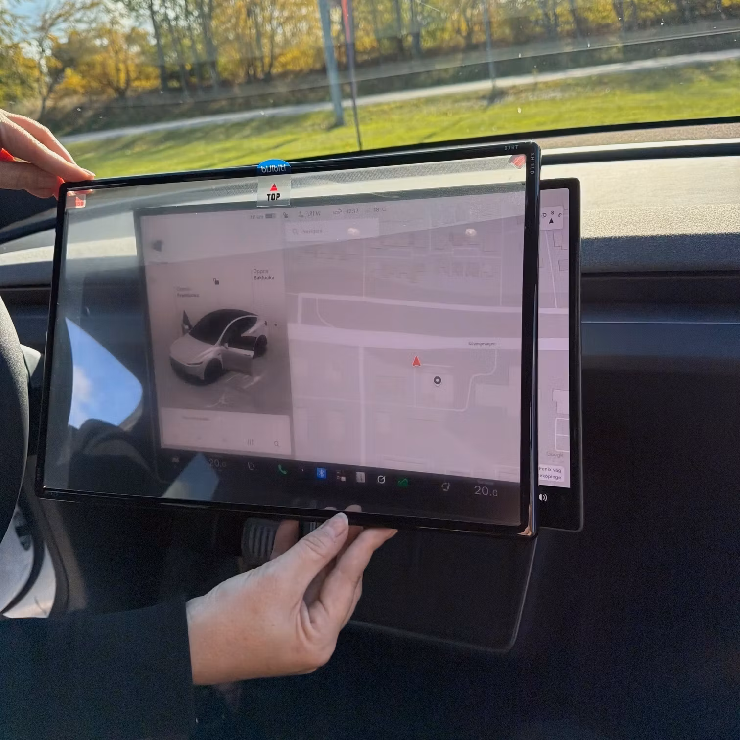 Screen protector, clear tempered glass - 2 variants - Model 3 Highland/Model Y Juniper