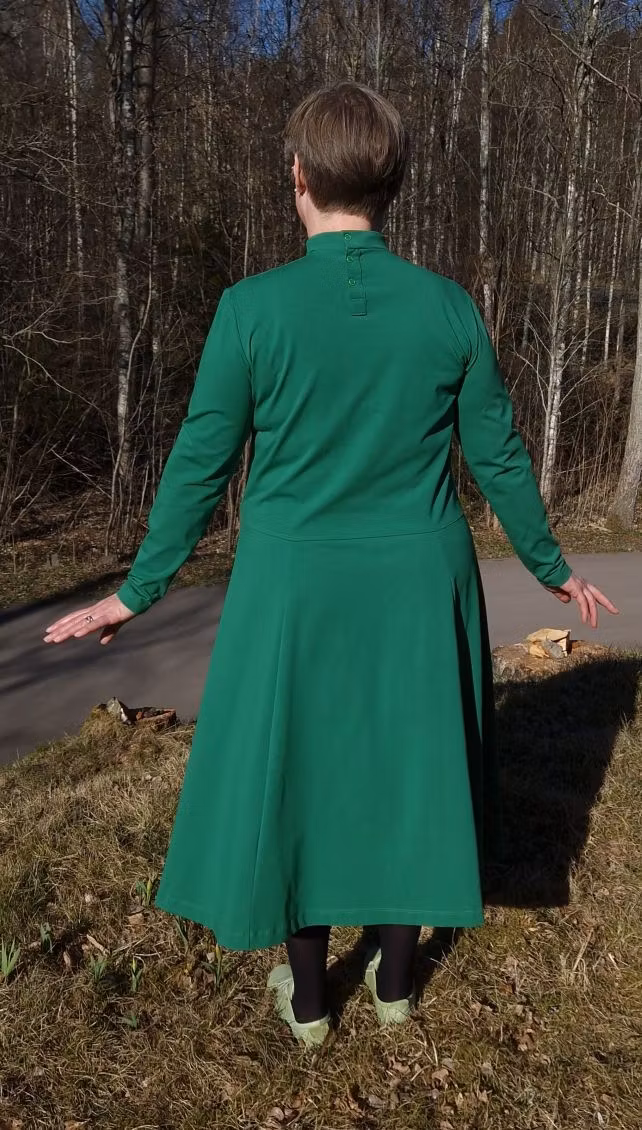 Fynd Agnes Lång Diakon, L, Klargrön, Hellång ärm