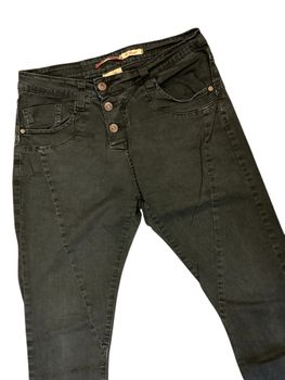 Svarta jeans stl S