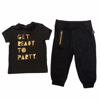 Svart t-shirt och byxa stl 62/68