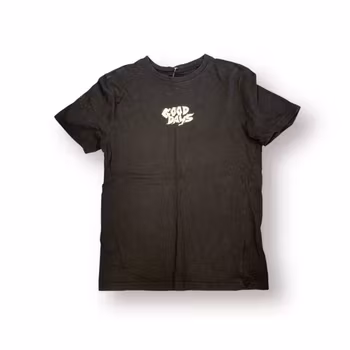 Svart t-shirt stl 146/152