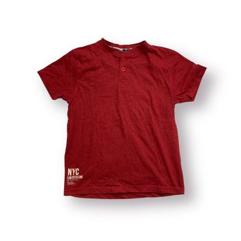 Röd t-shirt stl 134/140