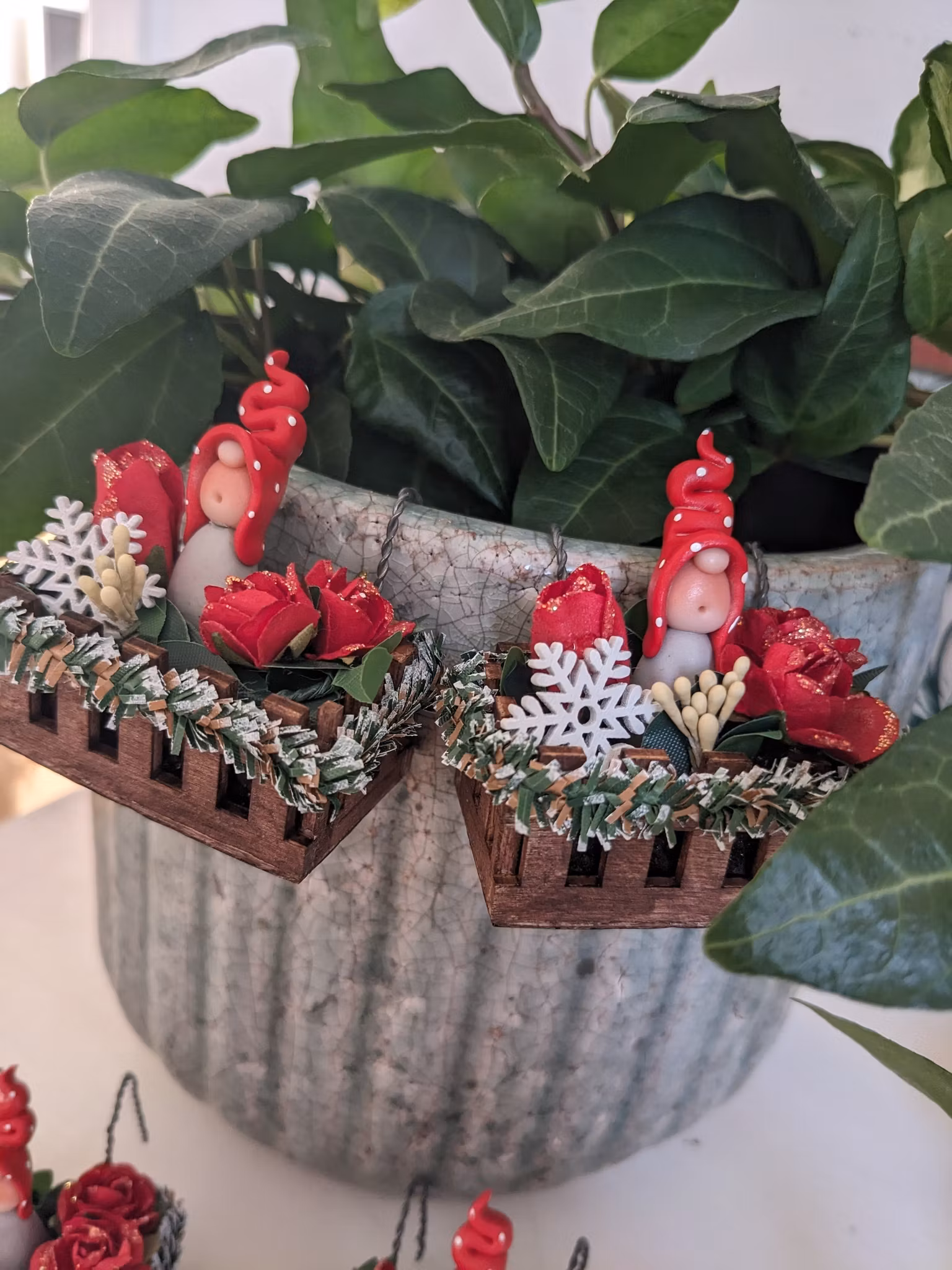 Miniblomlåda att hänga på blomkruka