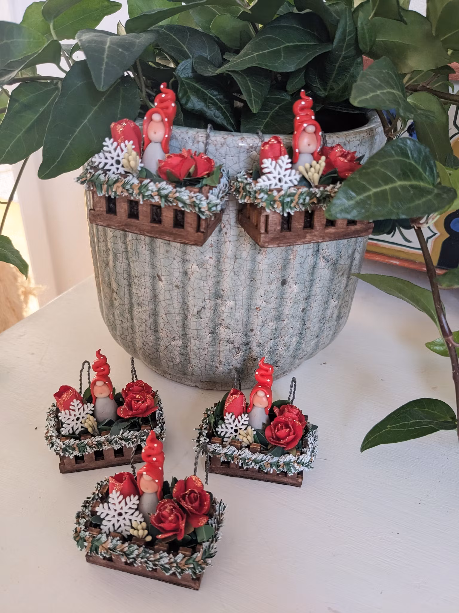 Miniblomlåda att hänga på blomkruka