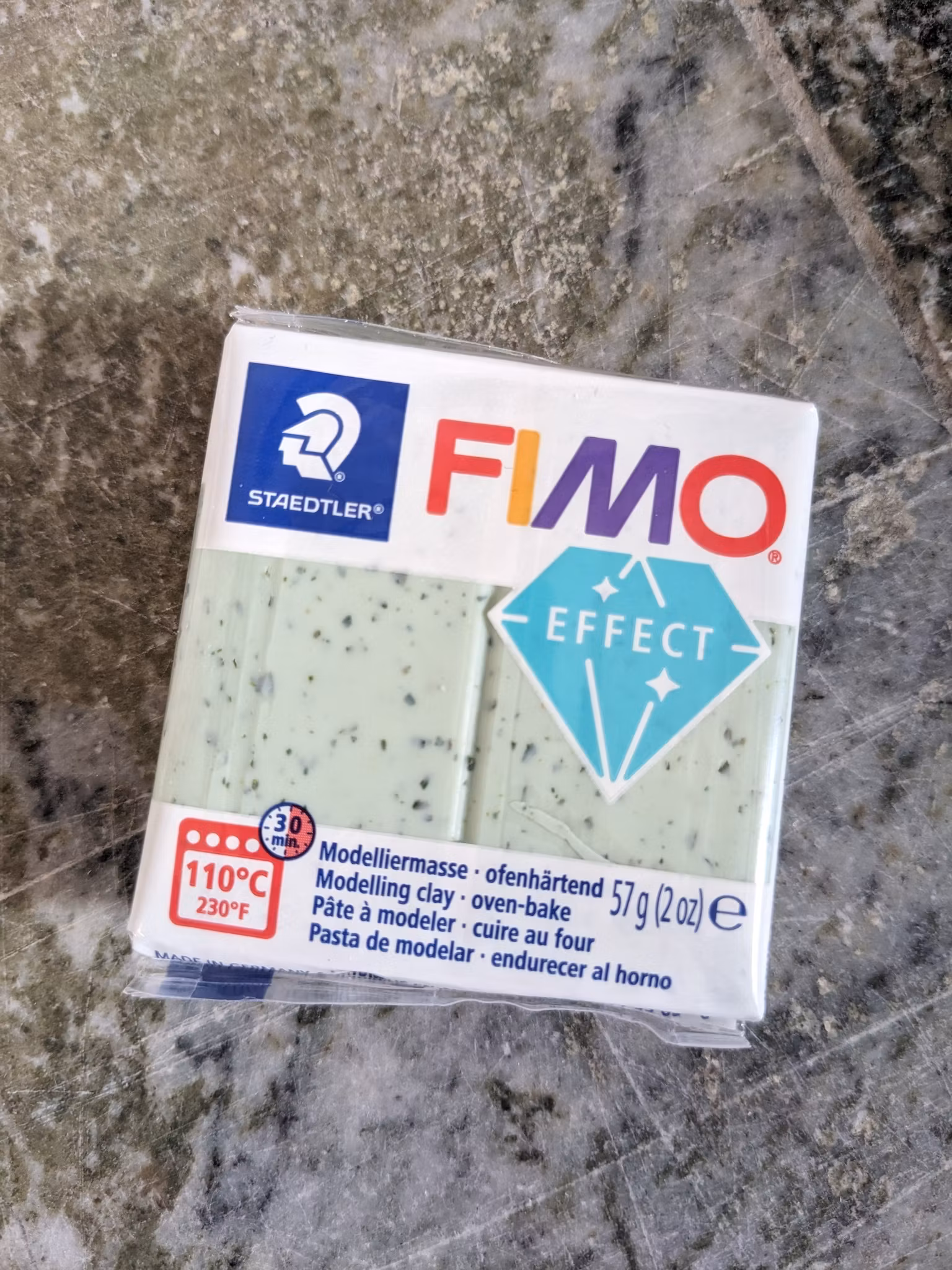 Fimo effect 57g (botanical spinat 570)