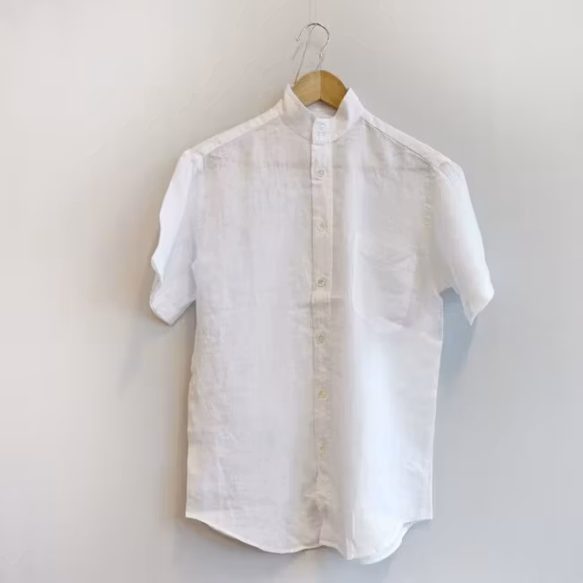 New Porlamar ståkrage – linneskjorta med kort ärm