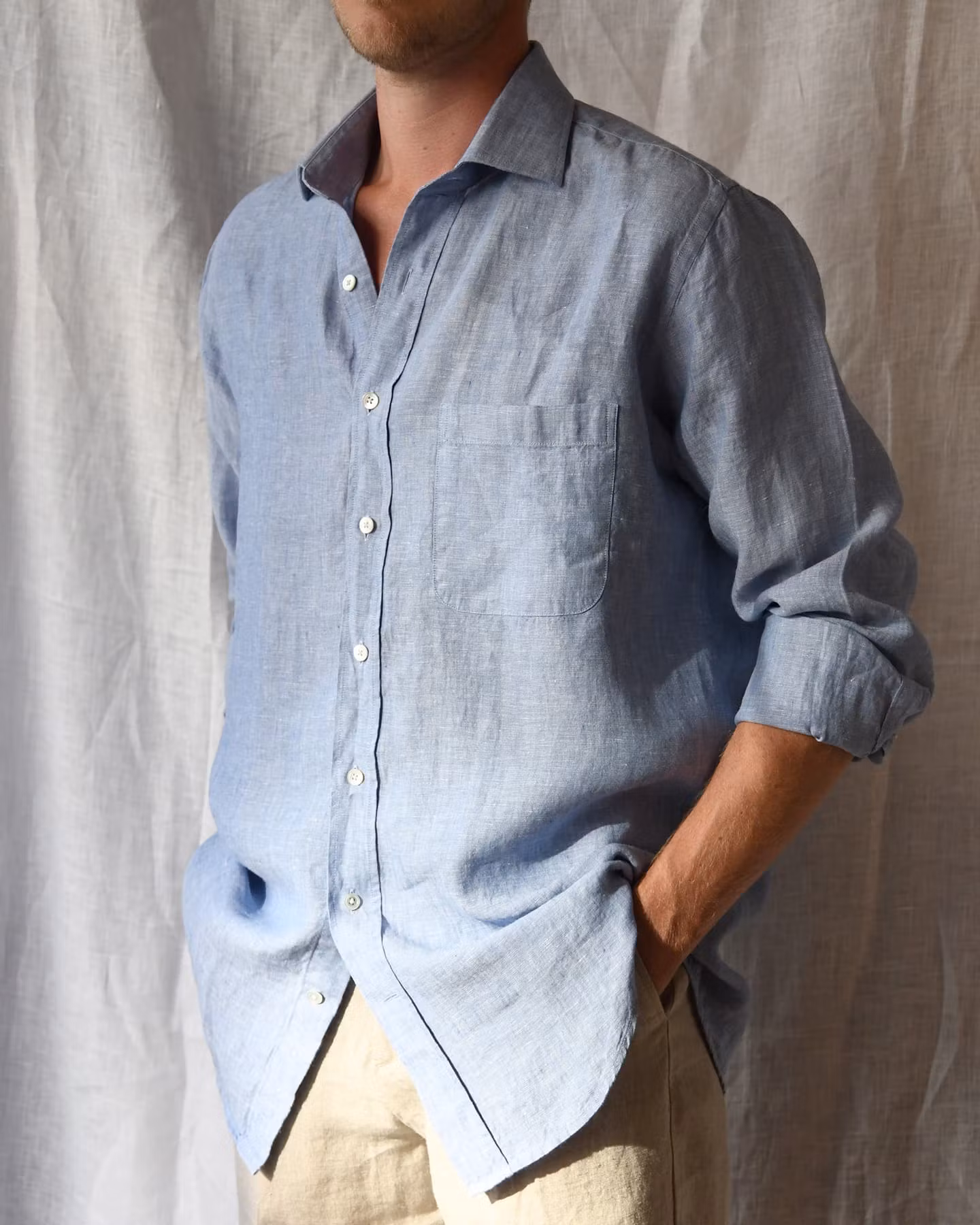 Porlamar ljusblå – linneskjorta med krage