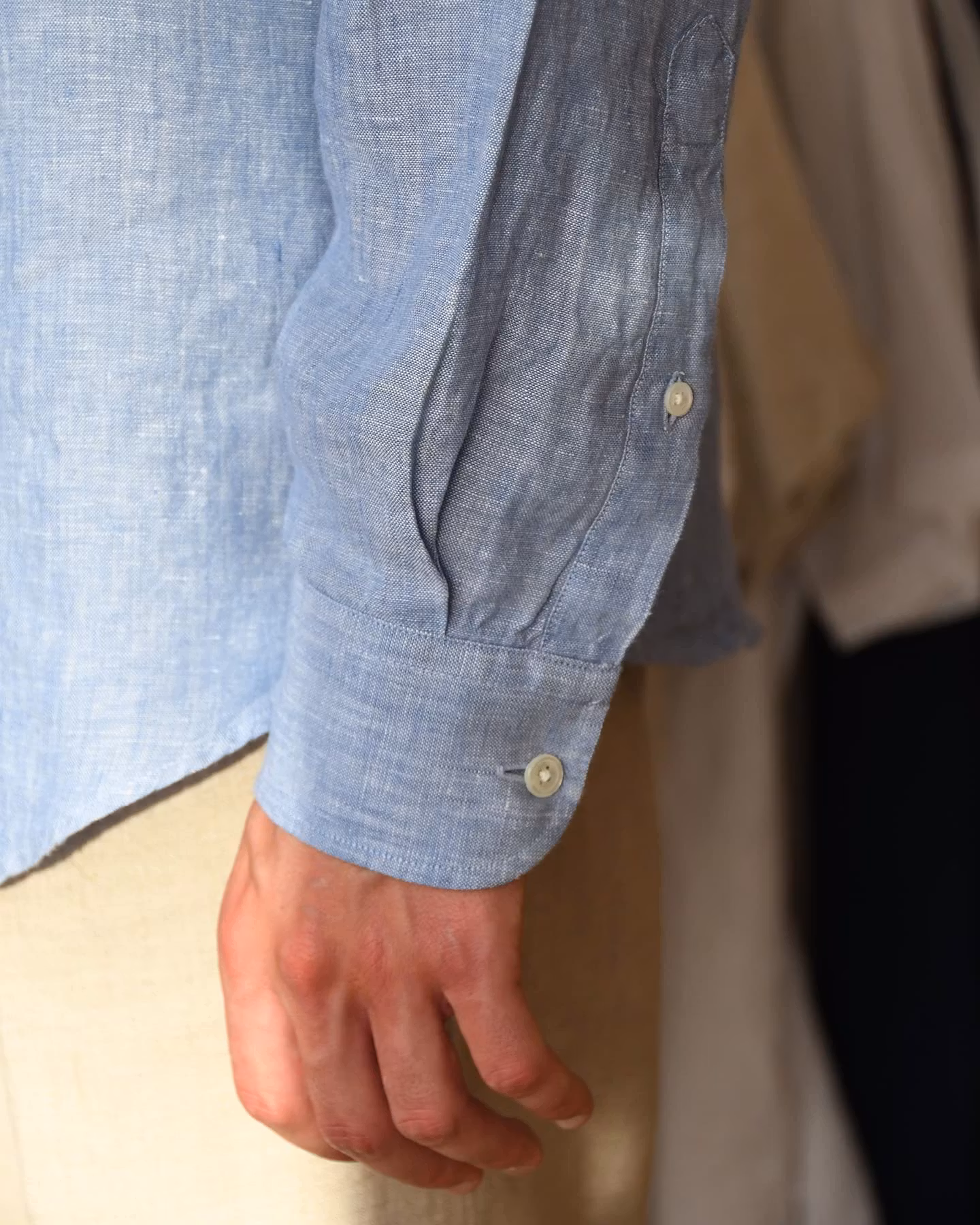 Porlamar ljusblå – linneskjorta med krage