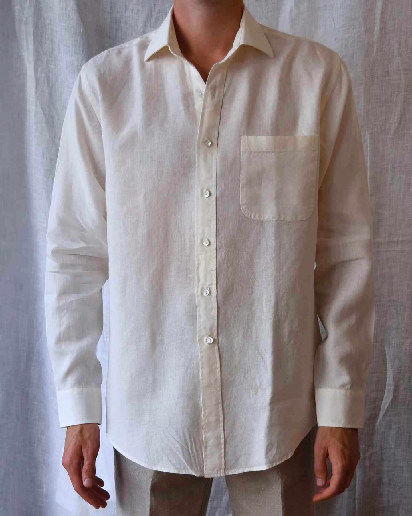 Porlamar off-white – linneskjorta med krage