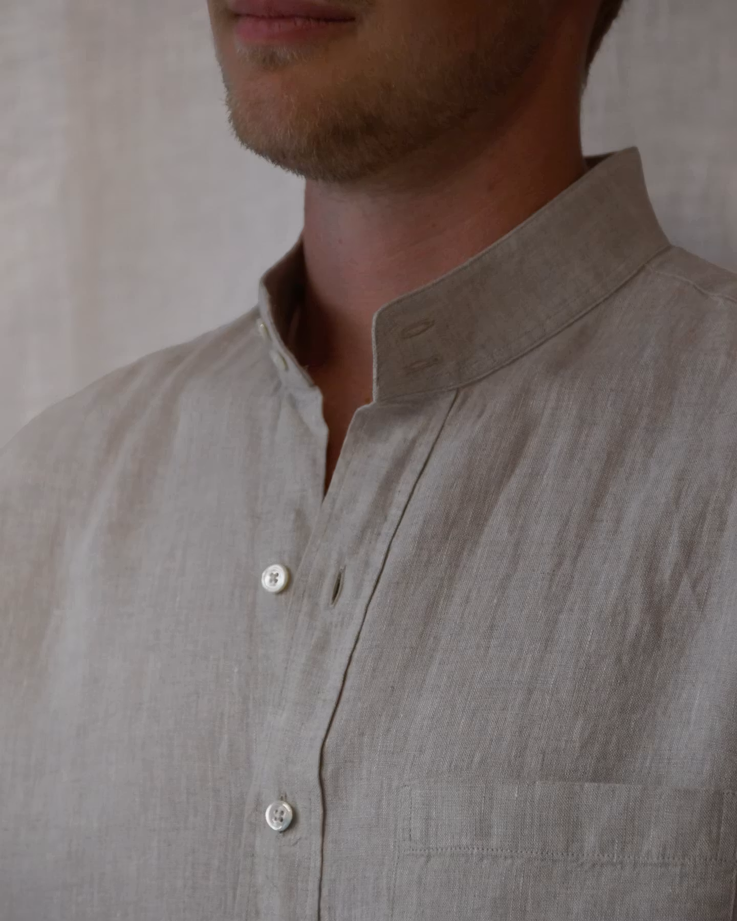 Porlamar beige – linneskjorta utan krage