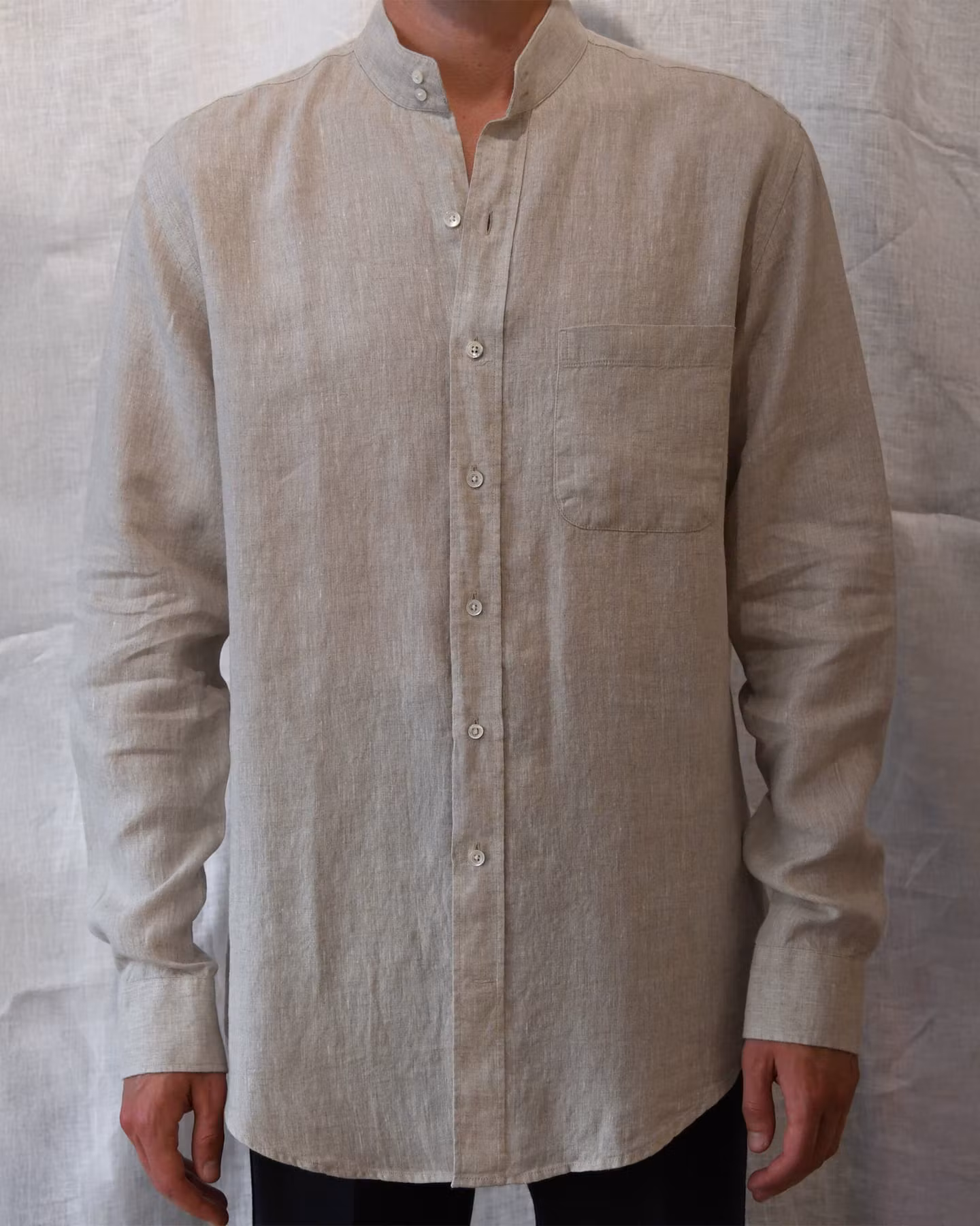 Porlamar beige – linneskjorta utan krage